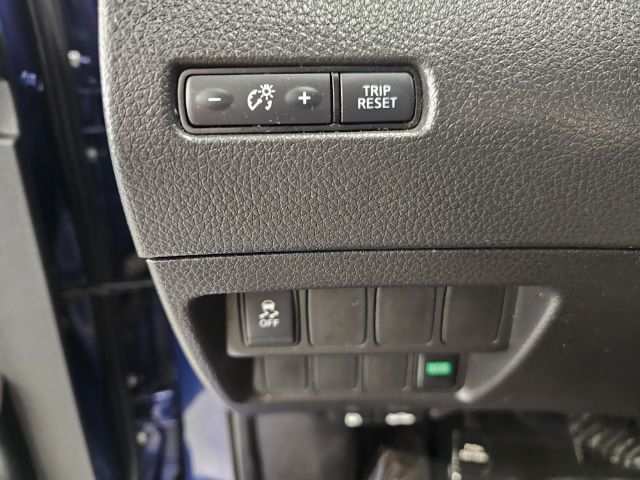 Nissan Rogue Sport FWD S 2019