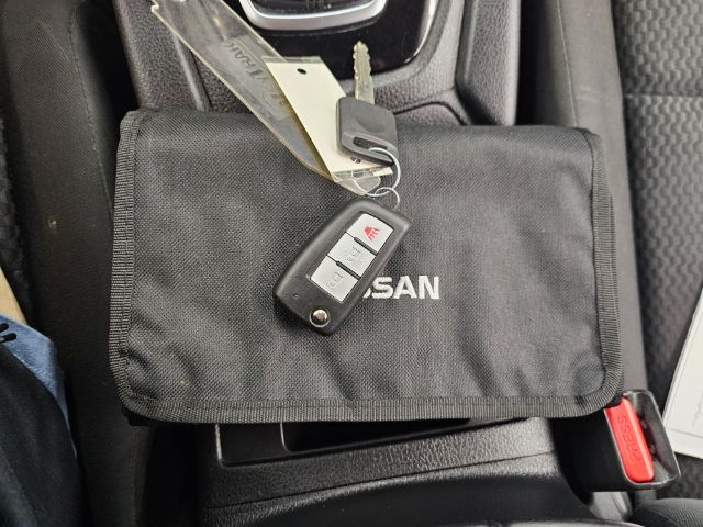 Nissan Rogue Sport FWD S 2019