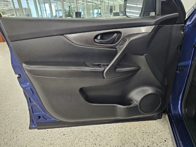 Nissan Rogue Sport FWD S 2019