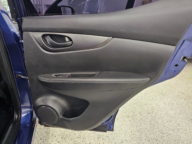 Nissan Rogue Sport FWD S 2019