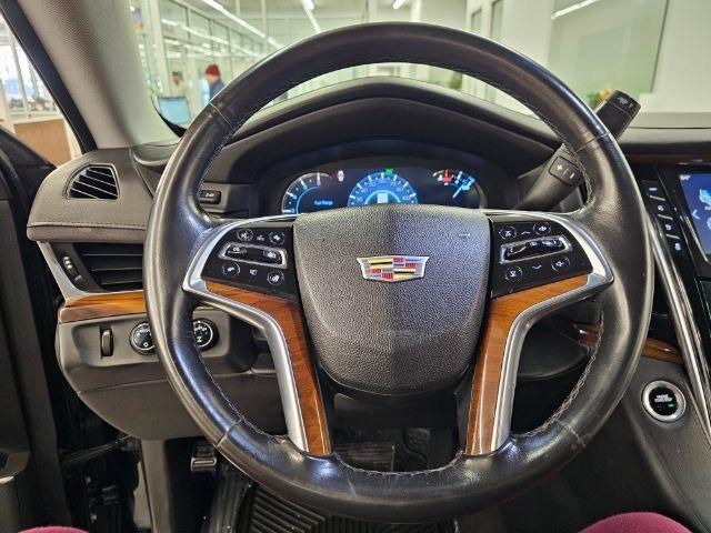 Cadillac Escalade 4WD 4dr Luxury 2017