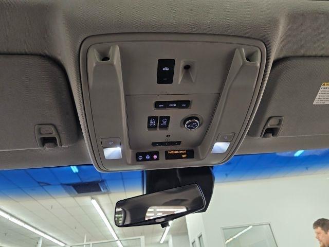 Cadillac Escalade 4WD 4dr Luxury 2017