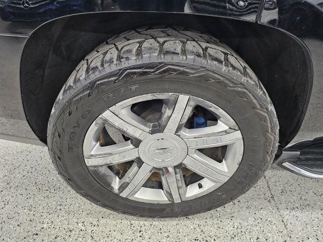 Cadillac Escalade 4WD 4dr Luxury 2017