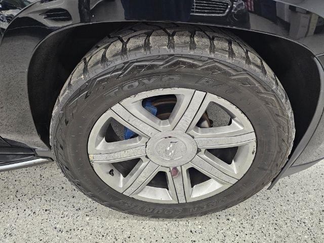 Cadillac Escalade 4WD 4dr Luxury 2017