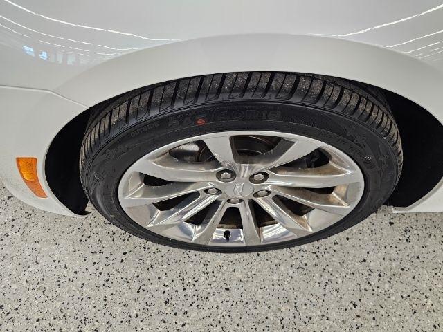 Cadillac CTS Sedan 4dr Sdn 3.6L Luxury AWD 2017