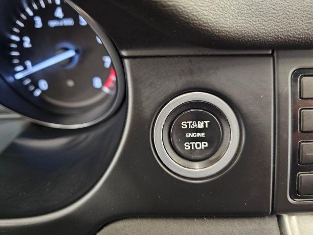 Land Rover Discovery Sport SE 4WD 2017