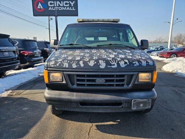 Ford Econoline Wagon E-350 Super Chateau 2003