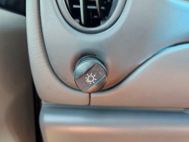 Ford Econoline Wagon E-350 Super Chateau 2003