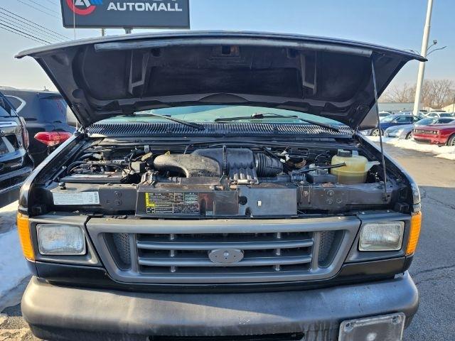 Ford Econoline Wagon E-350 Super Chateau 2003