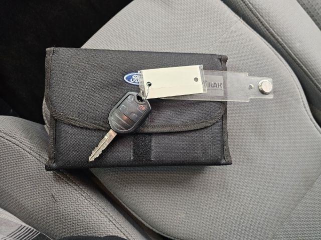 Ford F-150 4WD SuperCrew 145" King Ranch 2013