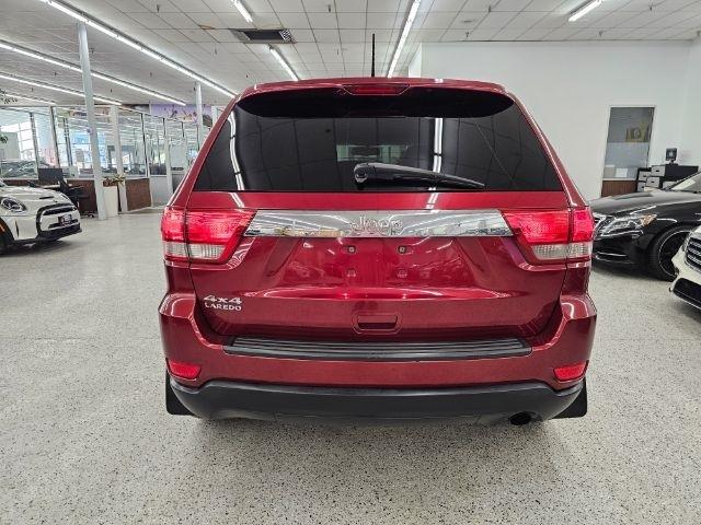 Jeep Grand Cherokee 4WD 4dr Laredo 2012