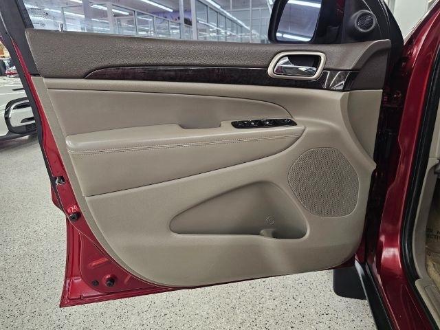 Jeep Grand Cherokee 4WD 4dr Laredo 2012