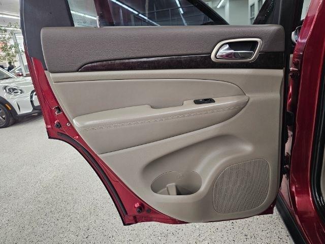 Jeep Grand Cherokee 4WD 4dr Laredo 2012