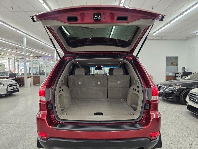 Jeep Grand Cherokee 4WD 4dr Laredo 2012