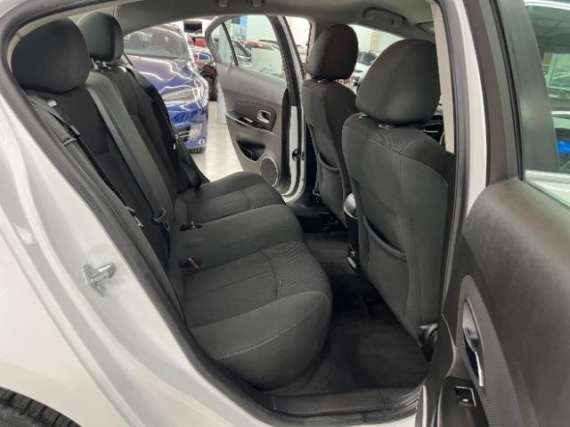 Chevrolet Cruze 4dr Sdn ECO w/1XF 2011