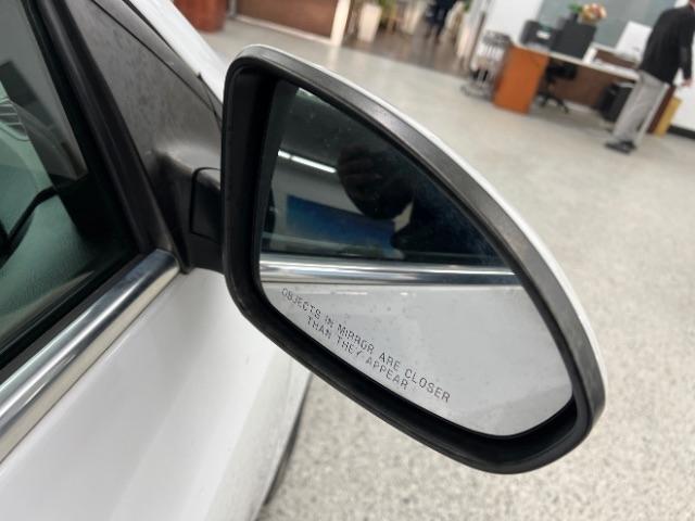 Chevrolet Cruze 4dr Sdn ECO w/1XF 2011