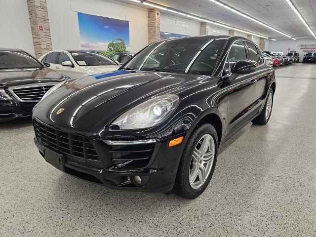 2015 Porsche Macan AWD 4dr S