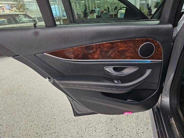 Mercedes-Benz E-Class E 300 Sport 4MATIC Sedan 2017