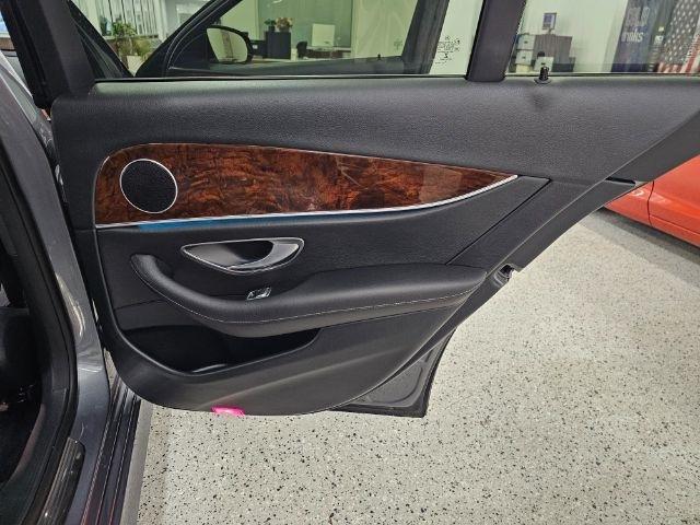 Mercedes-Benz E-Class E 300 Sport 4MATIC Sedan 2017