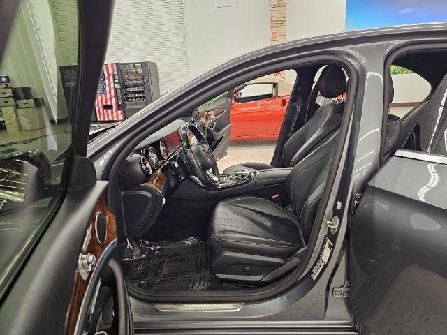 Mercedes-Benz E-Class E 300 Sport 4MATIC Sedan 2017