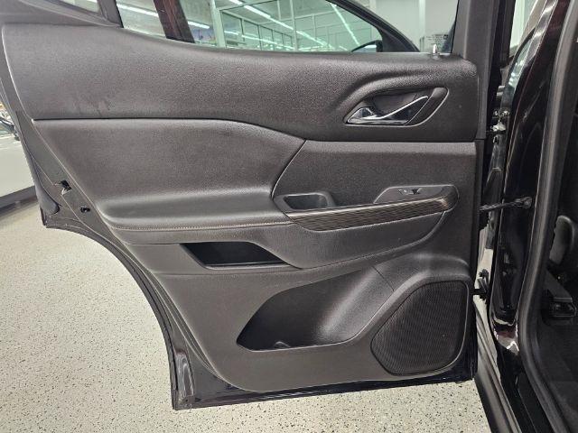 GMC Acadia AWD 4dr SLE w/SLE-2 2018