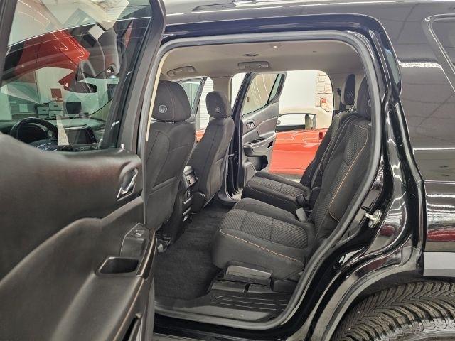 GMC Acadia AWD 4dr SLE w/SLE-2 2018