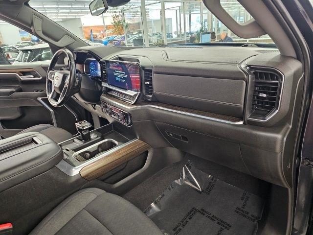 Chevrolet Silverado 1500 4WD Crew Cab 157" LT 2022