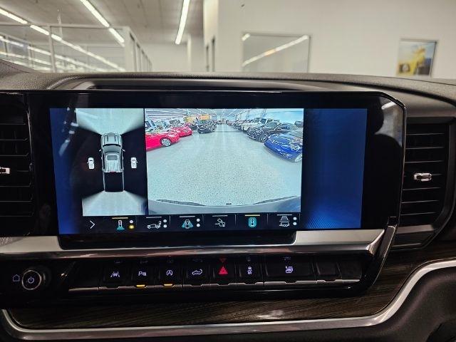 Chevrolet Silverado 1500 4WD Crew Cab 157" LT 2022