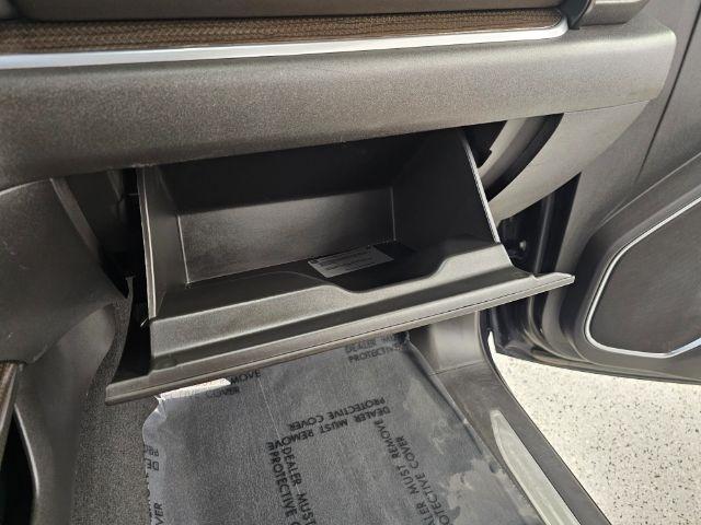 Chevrolet Silverado 1500 4WD Crew Cab 157" LT 2022