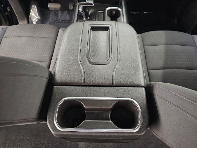 Chevrolet Silverado 1500 4WD Crew Cab 157" LT 2022