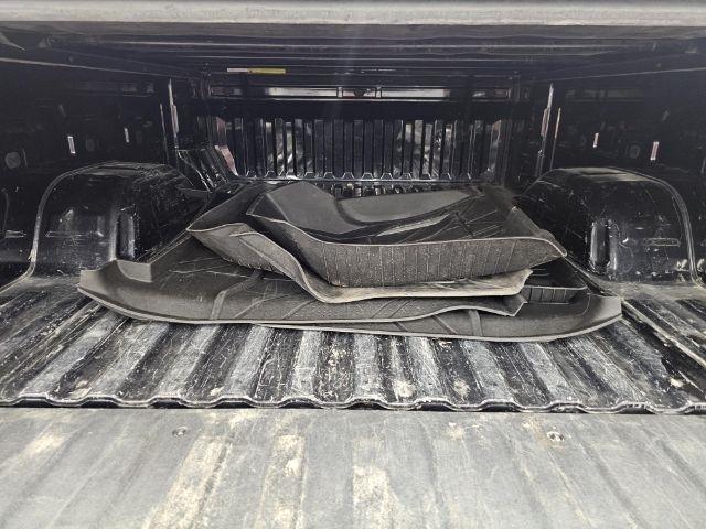 Chevrolet Silverado 1500 4WD Crew Cab 157" LT 2022