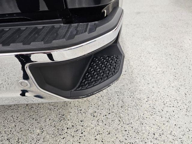 Chevrolet Silverado 1500 4WD Crew Cab 157" LT 2022