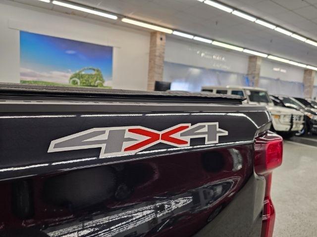 Chevrolet Silverado 1500 4WD Crew Cab 157" LT 2022