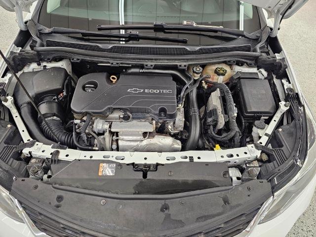 Chevrolet Cruze 4dr HB 1.4L LT w/1SD 2017