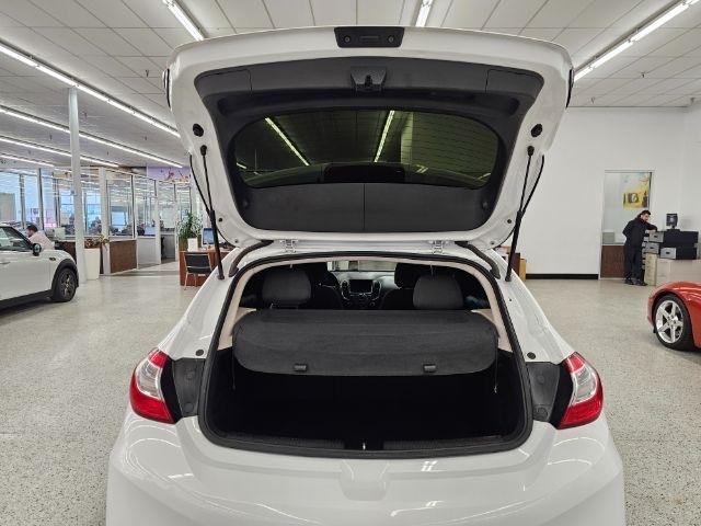 Chevrolet Cruze 4dr HB 1.4L LT w/1SD 2017