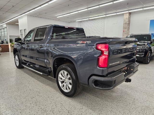 Chevrolet Silverado 1500 4WD Crew Cab 147" Custom 2020