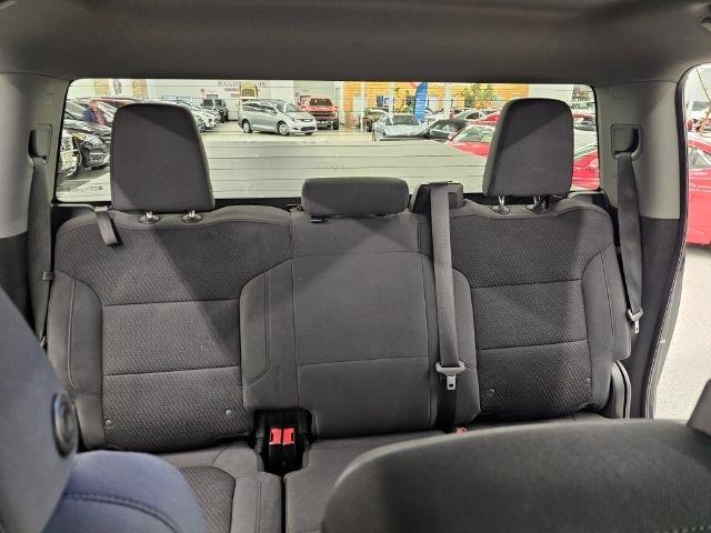 Chevrolet Silverado 1500 4WD Crew Cab 147" Custom 2020