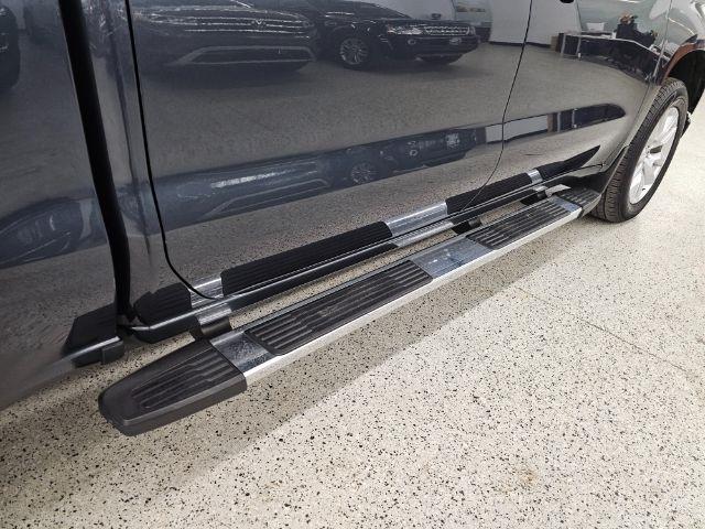 Chevrolet Silverado 1500 4WD Crew Cab 147" Custom 2020