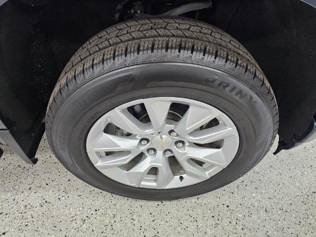 Chevrolet Silverado 1500 4WD Crew Cab 147" Custom 2020