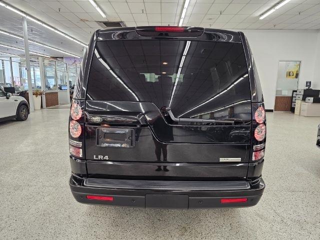 Land Rover LR4 4WD 4dr LUX 2015