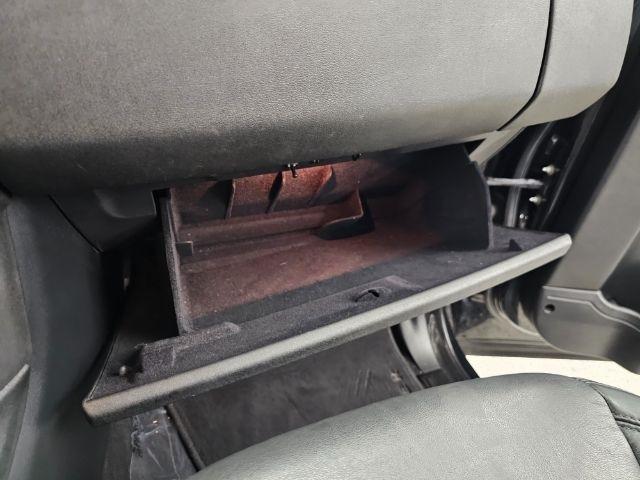 Land Rover LR4 4WD 4dr LUX 2015