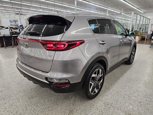 Kia Sportage EX FWD 2021