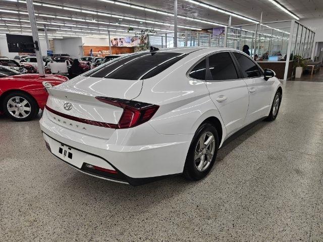 Hyundai Sonata SE 2.5L 2021