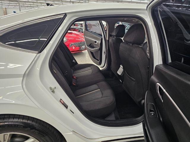 Hyundai Sonata SE 2.5L 2021