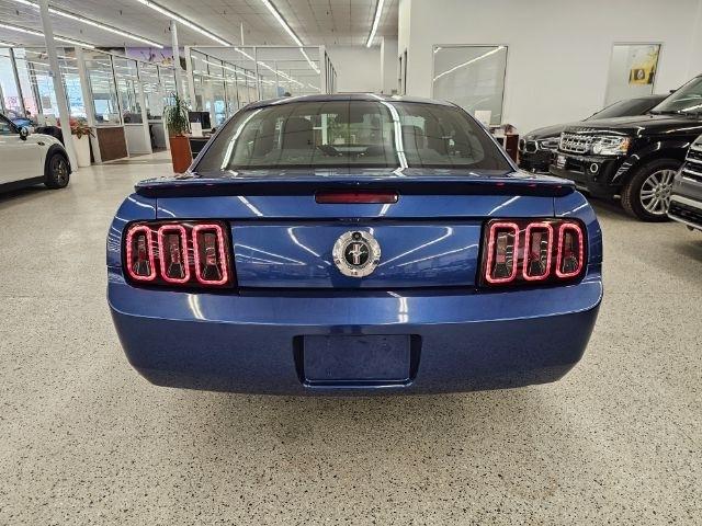 Ford Mustang 2dr Cpe Premium 2007