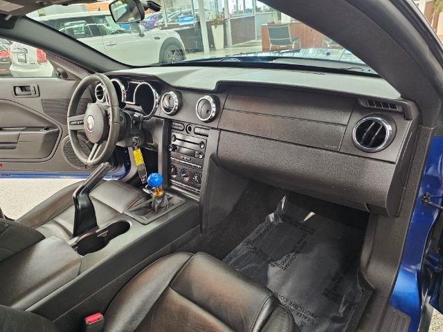 Ford Mustang 2dr Cpe Premium 2007