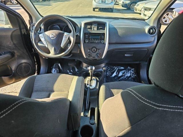 Nissan Versa Sedan SV CVT 2017