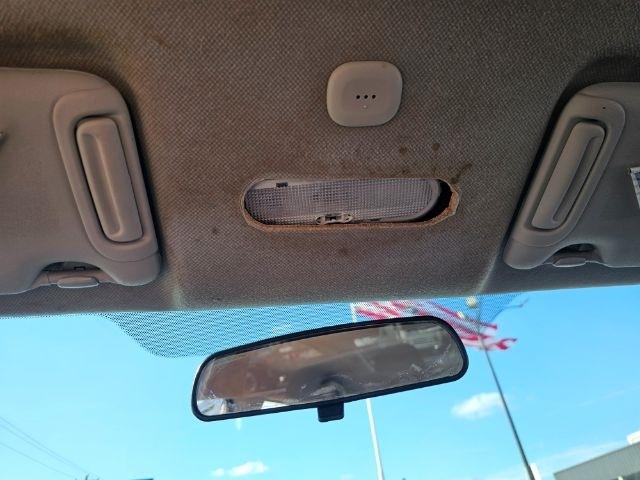 Nissan Versa Sedan SV CVT 2017