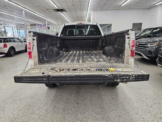 Ford F-150 4WD Reg Cab 126" STX 2014
