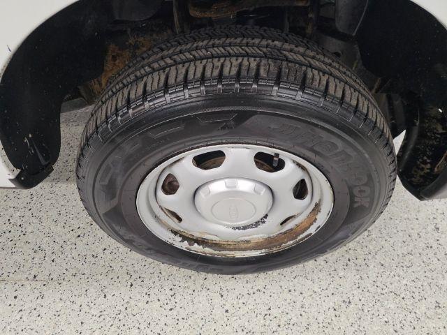 Ford F-150 4WD Reg Cab 126" STX 2014